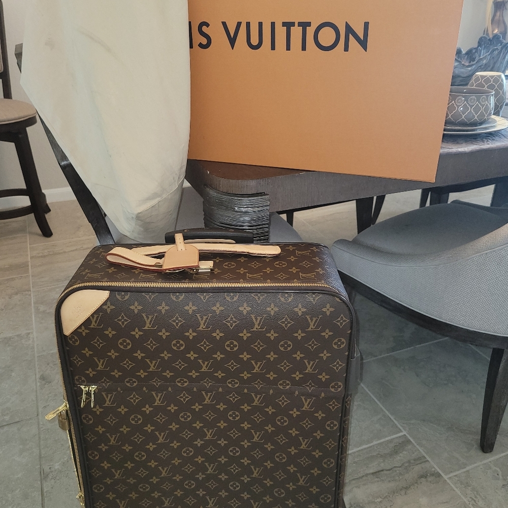 SOLD Louis Vuitton Pegasus 70 Trolley Luggage Excellence Condition
